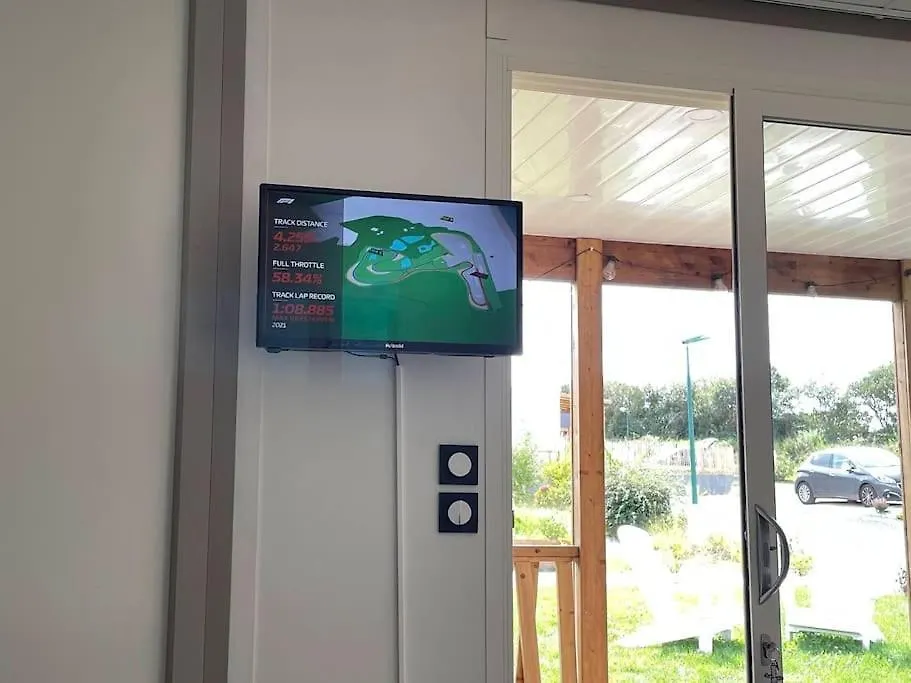 Chalet Finistere-Sud Avec Piscine Chauffee Pont-lʼAbbé