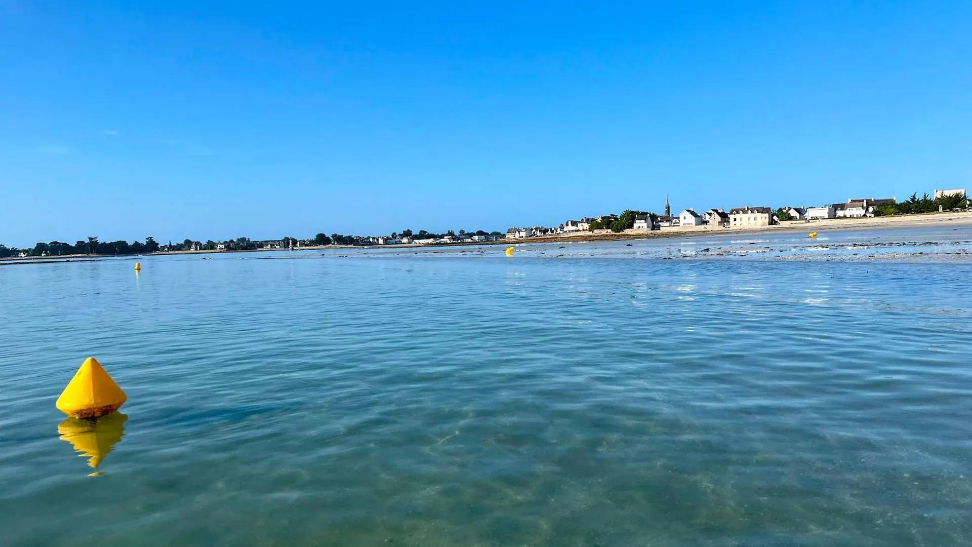 Chalet Finistere-Sud Avec Piscine Chauffee Pont-l'Abbe France